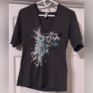 Stylish Gray V-Neck Women's Top